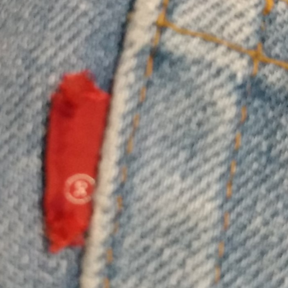 R label vintage levis